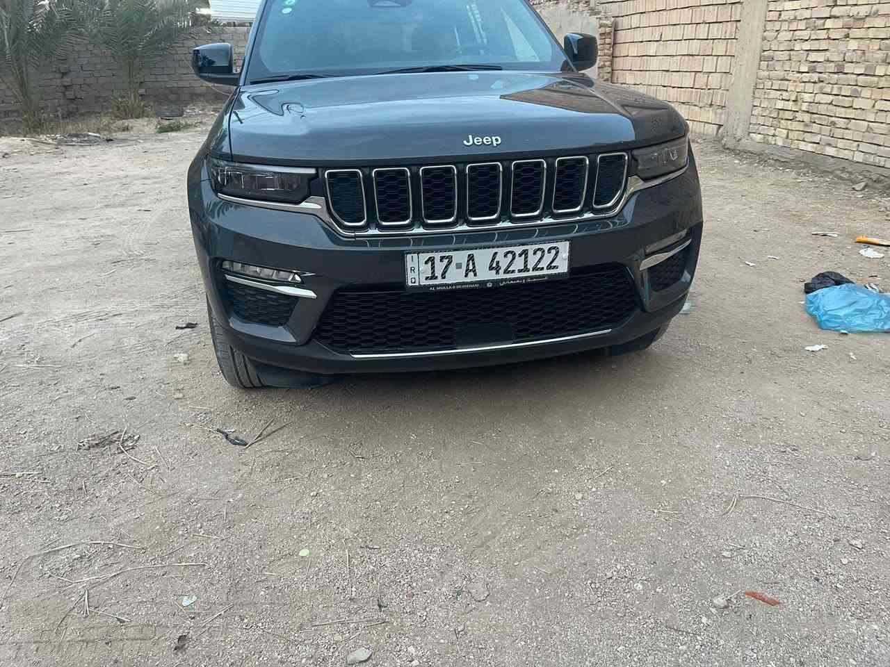 جيب شيروكي موديل 24خليجي ماشيه 13الف رقم مثنى شهداء وكاله عامه له مشتري مكان سياره سماوه بيع او مراوس حسب القناعه سعر 290وبيه مجال متواجد عل واتساب سونار مرفق 

***********
