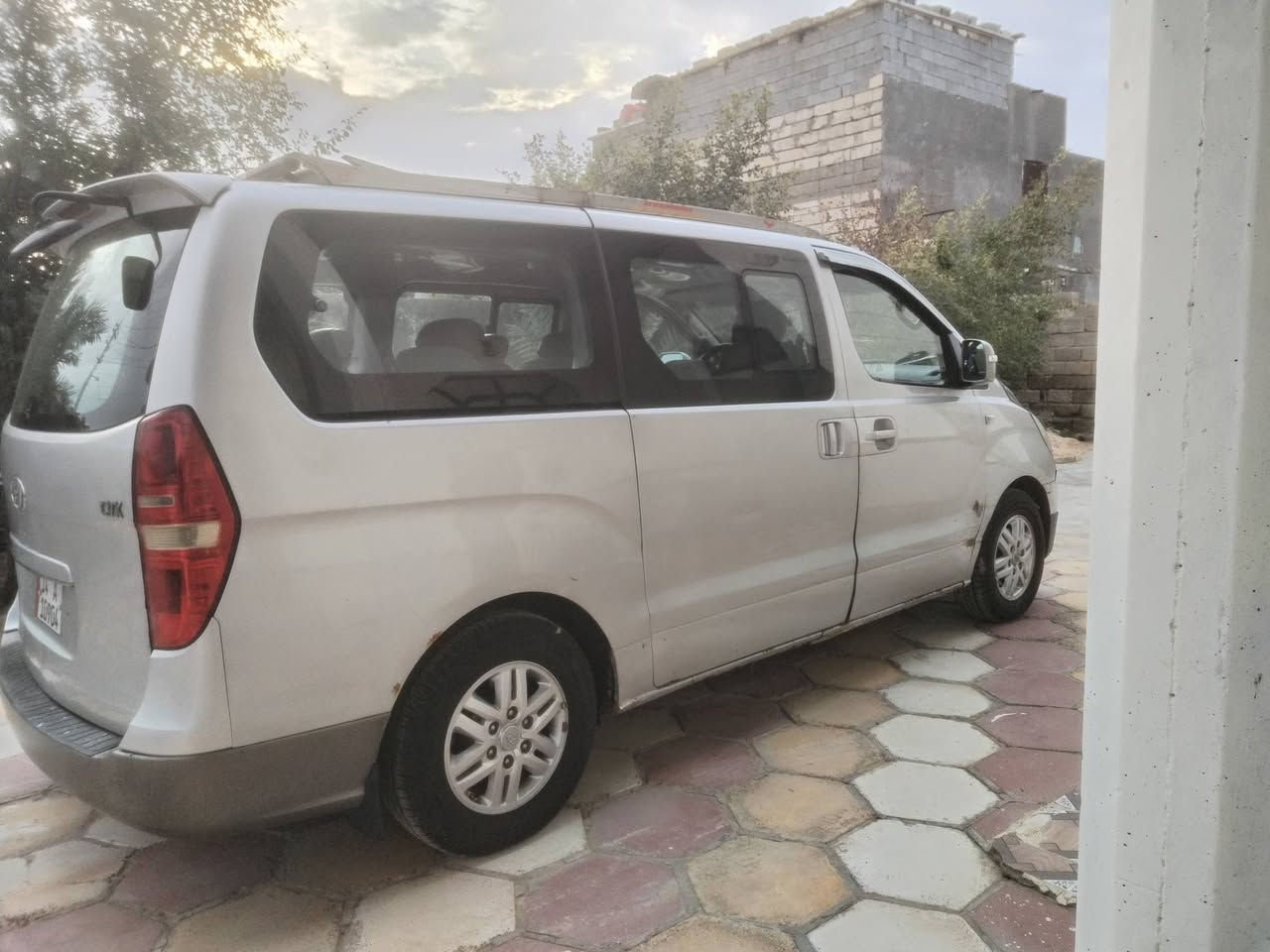 سلام وعليكم ٢٠٠٨ مسكر اوتوماتيك كير محرك جدد تخم تاير تبريد حداده جاهزه السياره بسمنه تحويل رقم جديد مصبوغه عام بدون اي حادث ستفسار *********** مكاني بصره دير السعر ١٢٣ وبيهه مجال قليل
