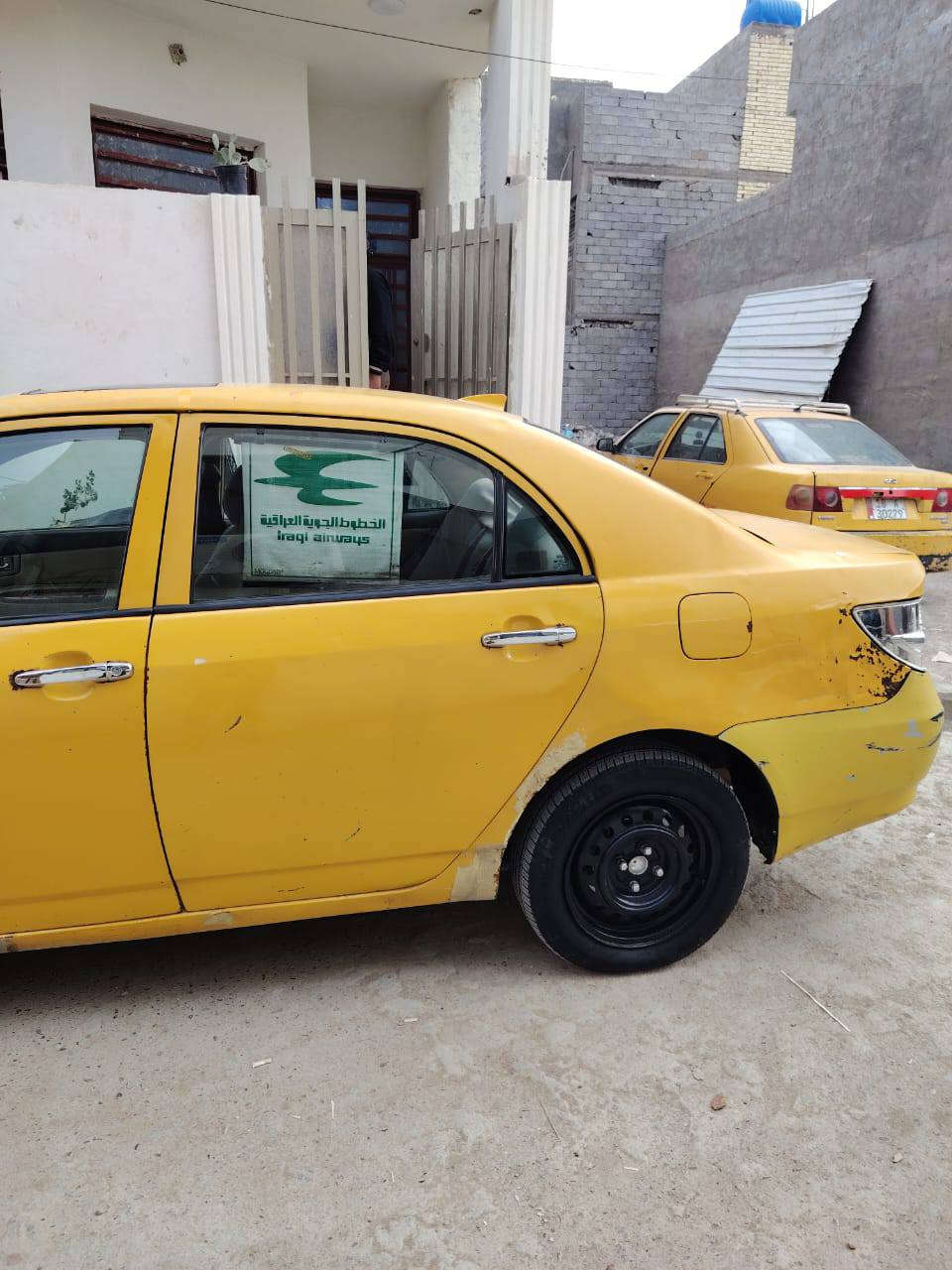 بي واي دي اف ٣ سياره مصفره هيه وغرامات مكينه بيها خيط تبخير تبريد شغال  صدر جديد السعر ٣٨ ***********
