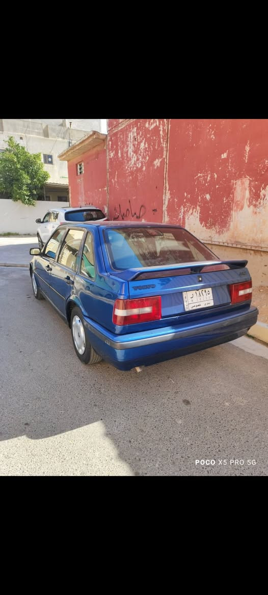 للبيع فالفو موديل 96 تبريد شرط جامات الاماميه كهرب مري كهرب قفل مركزي كير مكينه طخم امامي خلفي كلو جديد كهربائياتها كلها شغاله سياره شاشه كامره  مايعوزها اي مصرف شرط التحويل صبغ احزام مال تقحيل السعر 35 ... للتواصل اتصال بالرقم ***********
