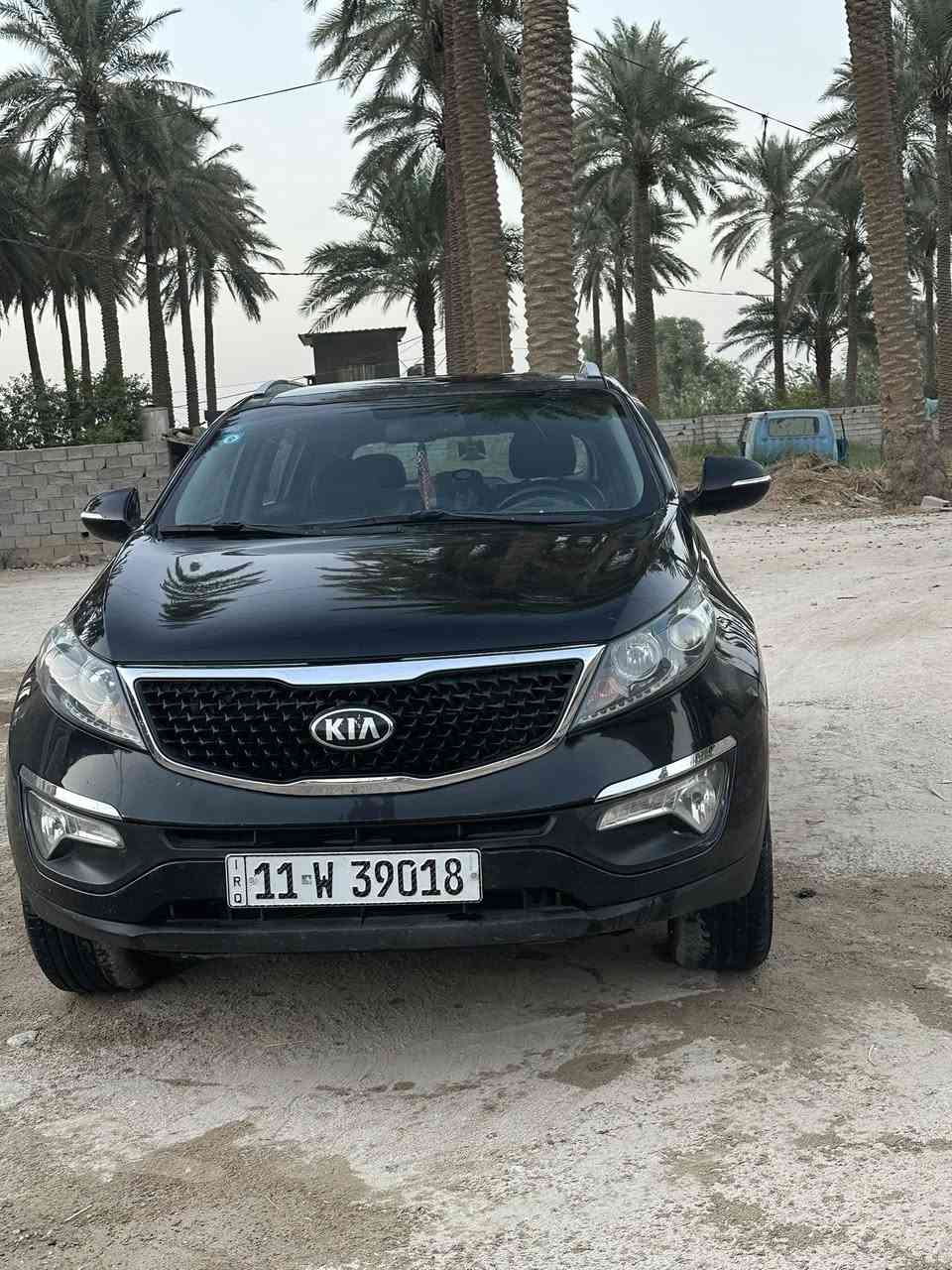 سلام عليكم سبورتج2014 vip
خليجي رقم بغداد مكفوله 
تبريد +تدفئه كشنات كهرباء بنورامه قطعتين تبريد قطعتين كامره خلفيه بصمه 
فور ويل 
محرك2400دوش المرغوب 
مرايات شفط هواي موصفات بيه بعد مكانه المحموديه رقم ***********
***********
*********** السعر 150 وبيه مجال
