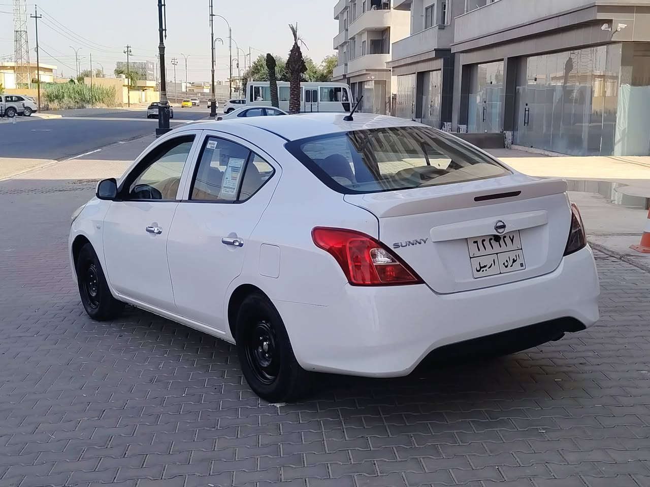 السلام عليكم
نيسان صني 2020 هندي  
.
سعرها 94

. بيها قطعه نص صبغ بدون ي دواخل شرط فحص
كير محرك بشرط مامفتوح  وتبريد..

مكان سيارة كركوك
شراي يخابر ***********
