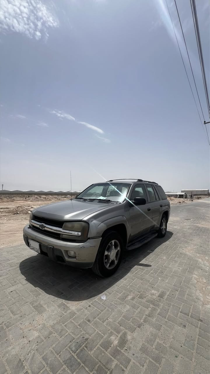 السلام عليكم
بلايزر خليجي مديل 2006 بأسمي تحويل ثاني يوم مبدل  حداده كامله جديده وسويتلها ادامه كامله من بلكات ونوزلات وعبوة فيول بم ماناقصها شي بس بيها صوت بالضاغطه مال دهن والتبريد نقص غاز فقط صبغ 3 قطع الفحص مالها موجود بالمنشور 

مكان السياره : بصره - ابو الخصيب

السعر : 68  وبيها مجال للشراي 

رقمي : *********** 

اتصال او واتساب فقط
