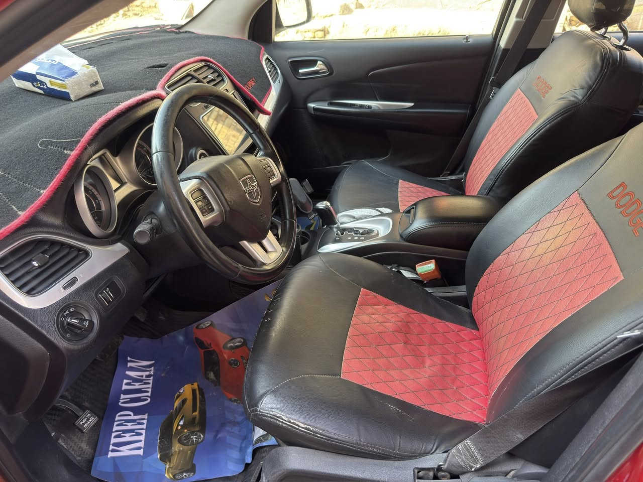 دوج جورني موديل 16
محرك 6 سلندر 
3 قطع تبريد 
7 راكب 
السعر 135 
مكاني ناصريه مركز 
تلفون ***********
