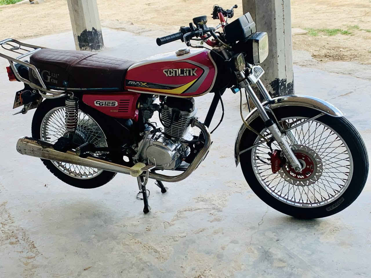 سلام عليكم 
دراجه للبيع 2023 
مكفوله كفاله عامه أوراق اصولي 
محرك ما. مفتوح  مكان قرب مطار لصويره لاستفسار الاتصال على الرقم ***********
