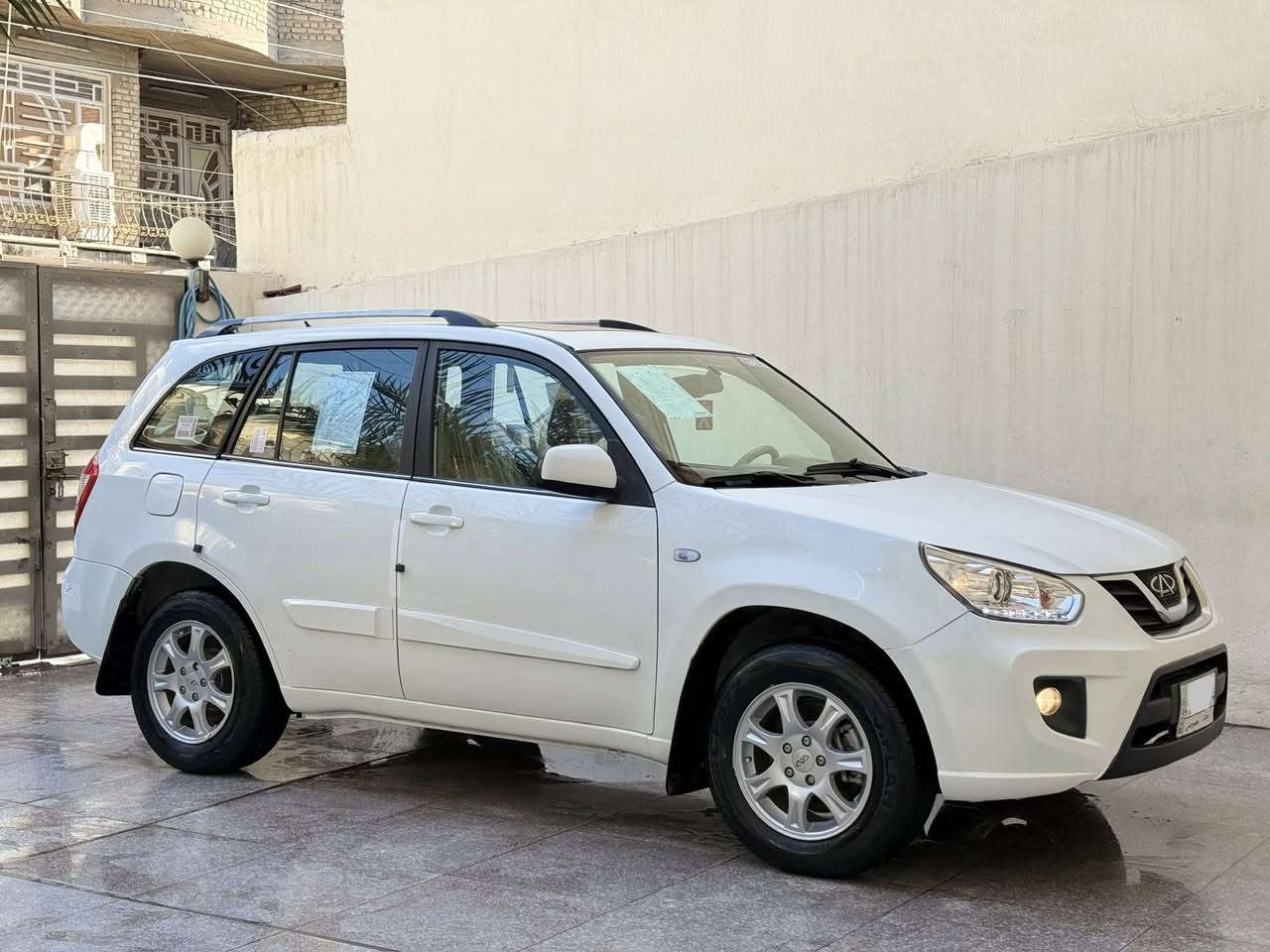 سلام عليكم  متابعين صفحة (علي الالماني )
شيري تيكو موديل 2012
 شكل 2013
مكفولة كفالة 
 (شرط اخت الزيرو. 🧿🔥)
ماشيه 104الف حقيقي 
 مكفولة من ضربة وتبديل وخياس سيارة كلش جديد وكفالة 🚙🚗
كير كهربائي مكينة. 1800 كير ومكينة  ما ملعوب بيهن على وضع الشركة صدر امامي خلفي كلة جديد تخم تاير قبل سبوع مشدود  مدوشمه    غرفة السيارة بل كامل كهربائيّات عامة شغالة تبريد + فول مواصفات  سيارة جاهزة وجديدة بمعنة الكلمة. شرط  كتلوكات الشركة موجودة شراط لمقدس😅  مانزل 🛞العدة غراض  الشركة  كلهن موجودات سيارة كل نقص مابيها  وكفالة وكلش جديدة و بل عافية على ل ياخذها رقم بغداد ابسمي 
مكاني بغداد بلديات 
للستفسار على هاذ الرقم ***********📲
ممتواجد على النت اتصال فقط  ممتواجد لا فيس ولا واتساب اتصال فقط📵⚠️
