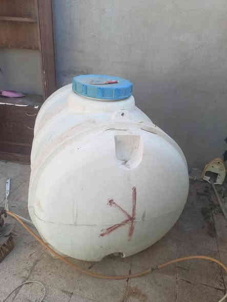 تانكي ماي سعه ٨٠٠لتر نظيف ومستخدم قليل أي عيب مابي عنوان حي البكر السعر ٥٠ قفل للاستفسار ***********
