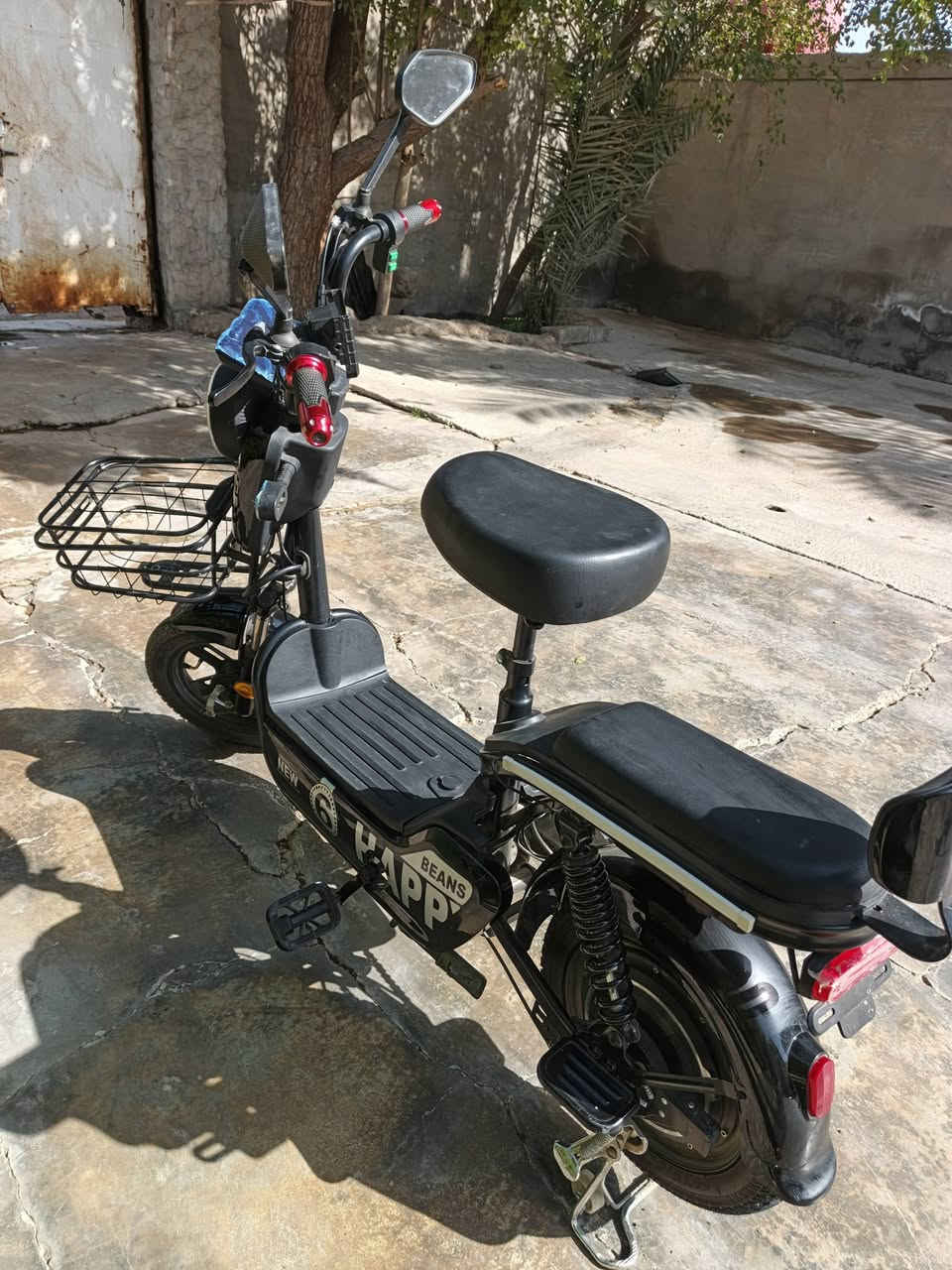 سلام عليكم دراجه شحن للبيع او مراوس دراجه جديده ماصرله سبوع من شتريته حجم 14 موديل 2025 و4بطاريات تحتوي عله بصمه دبل تشغيل عن بعد ودبل قفل عن بعد ويدوي دراجه كامله مكمله جديد سعره 400 او مراوس بحجم اكبرر العنوان المقداديه شهربان وتجي تفحص وتاخذ


**إذا كنت صاحب هذا الإعلان وتريد حذفه لأي سبب، رجاءا أرسل رسالة إلى الدعم الفني**