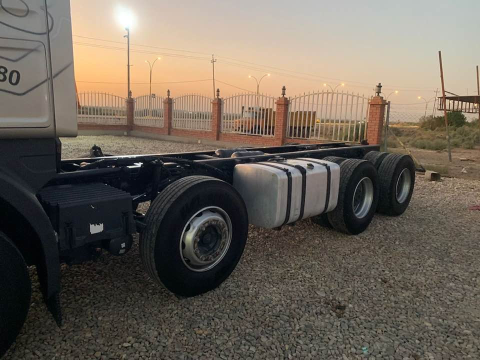 سلام عليكم سكانيا 2018 موديلاها رقم بصره باسمي مجموعه ورده كرسي كبير كير اوتماتيك 1000 مكينه 580 سياره جديده كفاله عامه معروضه بمعرض علي سلمان العنوان واسط النعمانية الأستفسار ***********/***********
