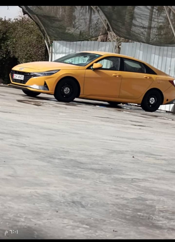 سلام عليكم سياره انتره مديل 23 كوري رقم بغداد ظربتها موجود بل سونار سعر 140 بيه مجال وهاذ رقمي ***********
