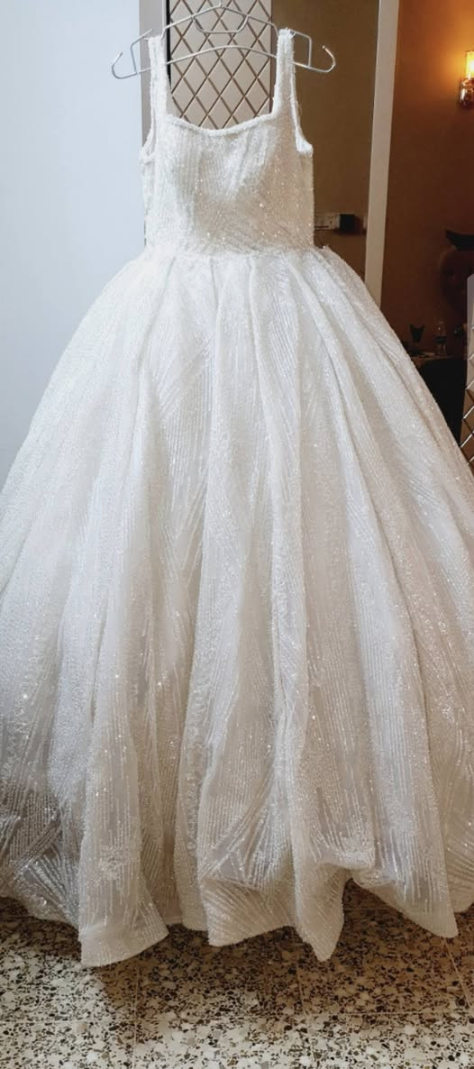 اكو بدلات حنه وعرس وجديدات وبسعر مناسب


**إذا كنت صاحب هذا الإعلان وتريد حذفه لأي سبب، رجاءا أرسل رسالة إلى الدعم الفني**