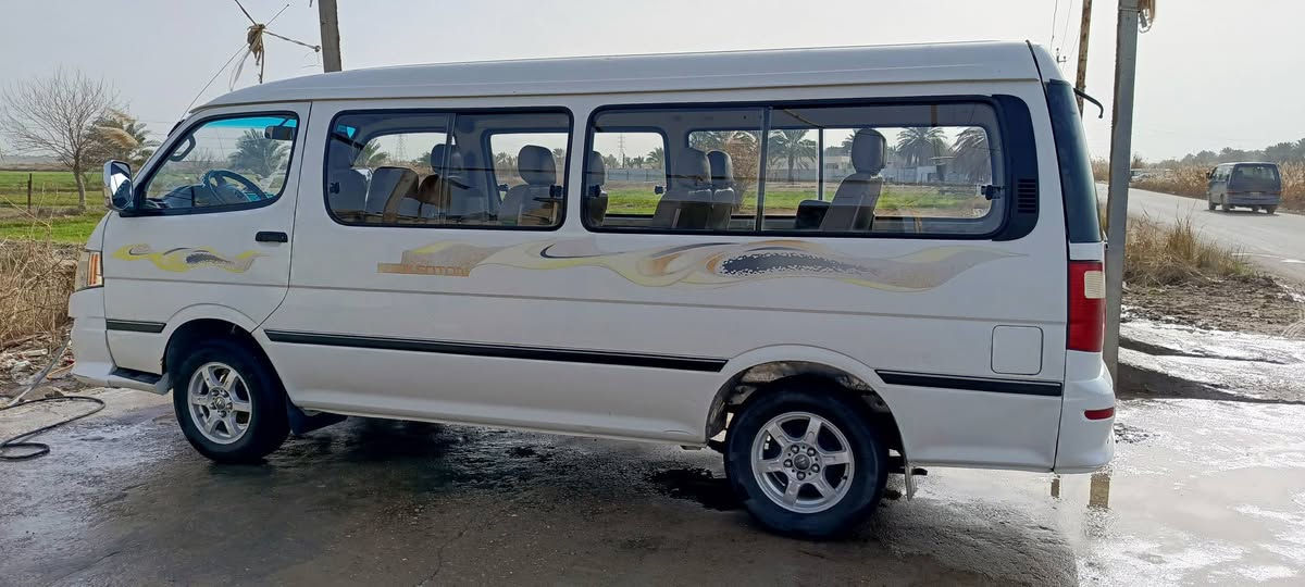 السلام عليكم ورحمة الله وبركاته
من رخصة صاحب الكروب المحترم 

للبيع فتون موديل ٢٠١٨ كير ومحرك مكفولات 

تخم تاير + اسبير جدد رقمها بغداد انكليزي بسأمي السنويه لحد 2030 مصفره 

هيئة وكلشي تحويل مباشر مكاني بغداد قرب مرور الحسينيه 

عارضها ١٢٠ ورقة وبيها مجال بسيط الشراي يتصل وبالخدمه 

***********
