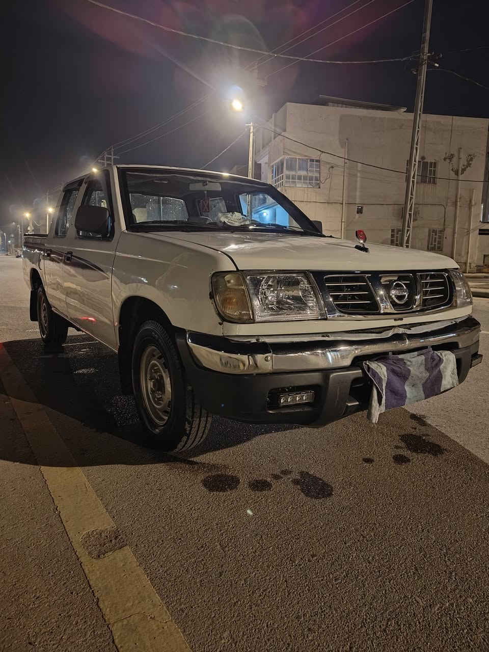 السلام عليكم
للبيع 
نيسان شبوط دبل قمارة 
مصبوغة للجمالية 
مكفولة من 
الكص والضربة 
والسرقة والعشاير 
((بدون لوحات))
معمرة 100%
غرفة جديدة 
تغليف أرضية جديد
دوشمة جديدة 
تايرات جدد 
باتري جديد 
ادامة للتبربد 
سنتر لوك
باور ستيرن 
موديل 2002
بيها استمارة حجز للترقيم 
يوم 4/14 بمرور واسط 

مكانها 
بغداد او واسط 

تعال شوفها اذا تعجبك ونتفق
اوصلها الك لأي مكان 

السعر 50 $ وبيها مجال قليل جدا 

***********
***********
