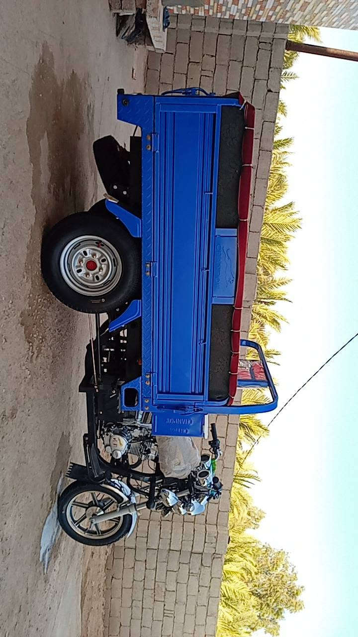 مراوس ب عبده مو تنزلي وحده سكراب بنفس نضافه اله شهرين من طالعه وتساب ***********
