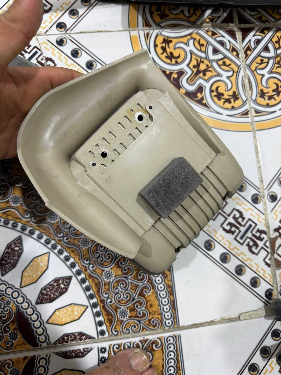 السلام عليكم غراض ملكه للبيع
شرط حاويه بعد اكو حساس بريك ما مصوره


**إذا كنت صاحب هذا الإعلان وتريد حذفه لأي سبب، رجاءا أرسل رسالة إلى الدعم الفني**