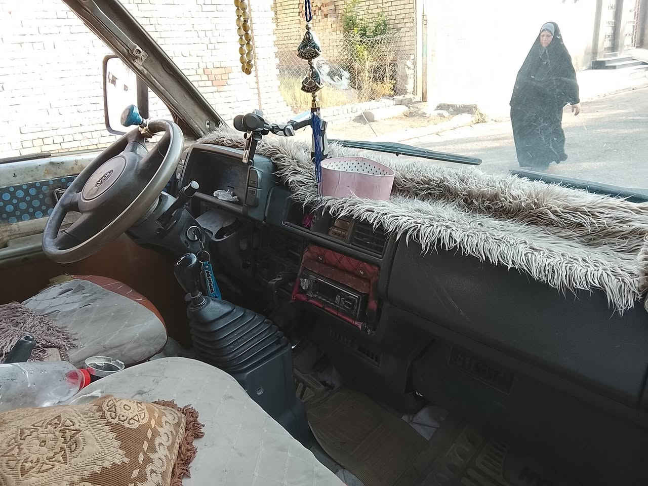 سلام عليكم كيا بستا البيع موديل 1995رقم احمر سنويه صاقطه سعر 18المكان ديالى بلدروز
***********
