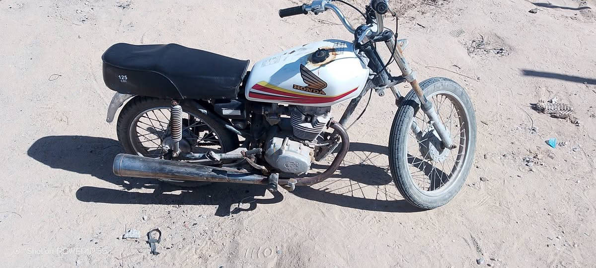 للبيع موديل 15 كلك مكاني كربلاء السعر 225 وبيها مجال قليل للشراي الرقم ***********
