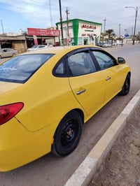 النترا ٢٠١١ • مكينة ١٦٠٠ • ضرر خلفي