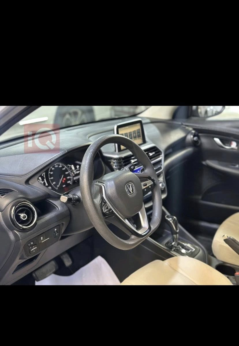 شانجان السفن 

✅ الموديل: 2022
✅ الممشى: 31 كم
✅ محرك 1500 سي سي — قوي وموفّر
✅ كير: أوتوماتيك
✅ حادث دعامية بسيط
✅ صبغ وكالة 
✅ مكيف ثلج ❄️
✅ شاشة + كاميرا خلفية 📷
✅ سنتر لوك + تحكم مقود
✅ جاهزة للاستخدام مباشرة

للاستفسار ***********

💯 السيارة ما تحتاج أي صرف
📄 أوراقها كاملة وقابلة للنقل
