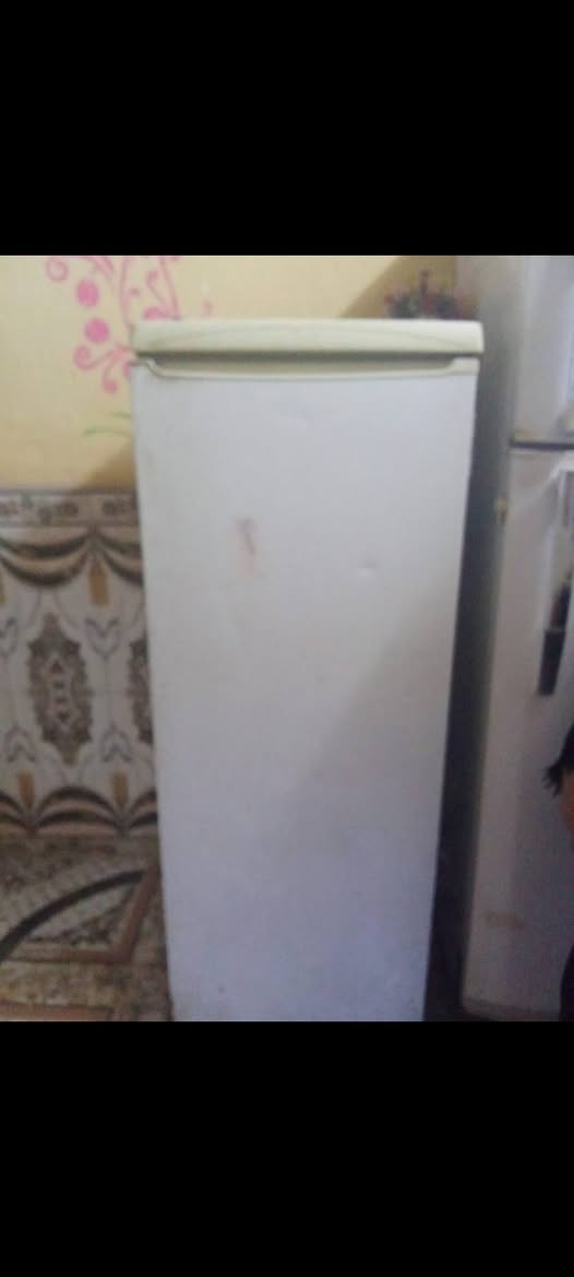 غراض البيع بوفيه تزكام وثلاجه شرط الك سبوع بيه شرط تجميد جوه فوك منادر ضغط عالي البوفيه 65 ثلاجه60 المناظر الواحد 15 عنوان الزبير رقم***********بي واساب
