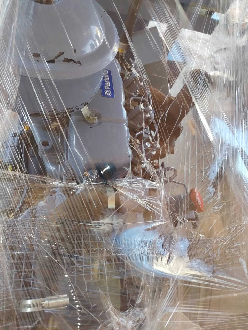 يتوفر لدينا بيركنز نوع متس صنع بريطاني وارد بريطاني
✅ حجم 91 ملم 3 بستم 27 كيفي توليد إنكليزي 
✅ شاشه تشغيل برودكشن ابلادي
✅ فول ومكفول شرط الحمل والفحص والنضافه
✅ مشتغل خارج العراق فقط عدد ساعات العمل 281 ساعه
✅ الاستفسار الاتصال موجود واتساب
__________________________
0⃣7⃣8⃣0⃣3⃣0⃣7⃣8⃣3⃣4⃣3⃣


**إذا كنت صاحب هذا الإعلان وتريد حذفه لأي سبب، رجاءا أرسل رسالة إلى الدعم الفني**