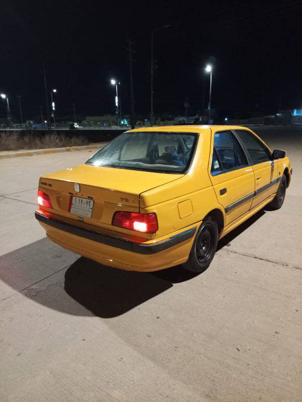 سلام عليكم بيجو بارص موديل 15 سنويه ٢٧ شهر ٩ سياره مكفوله من الضربه وتبديل تخم تاير اليوم شادهن كير محرك مكفولت سياره مال جناي ومصفره من الهيه الغرامات السعر 35العنوان العماره رقم الهاتف ***********
