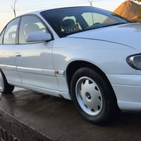 اوميغا • ٢٠٠٢ • بعقوبة