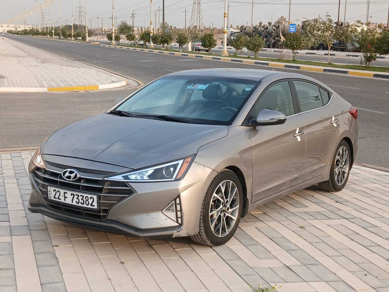 سلام. عليكم. للبيع. هونداي. النترا. موديل 2020 وارد. امريكي. صور. الحادث. مرفقه. بل. منشور. الموصفات. لمتدد  ماشيه 90مايل محرك 2000دوش بصمه بيبان +تشغيل رادار امامي. حساسات. خلفي شاشه. كبيره. كار بلي كامره. دواره. تحديد مسار توقف. ذاتي داخل. جلد. فول. كهرباء لايت. فول LED رقم. اربيل. جديد سنويه. الغايه. 2030 سياره. جديده. وجاهزه. من. كلشي. ومابيه. اي نقص. السعر (118) الستفسار اتصل. /*********** عنوان سياره كربلاء المقدسه اخوان بيع فقط
