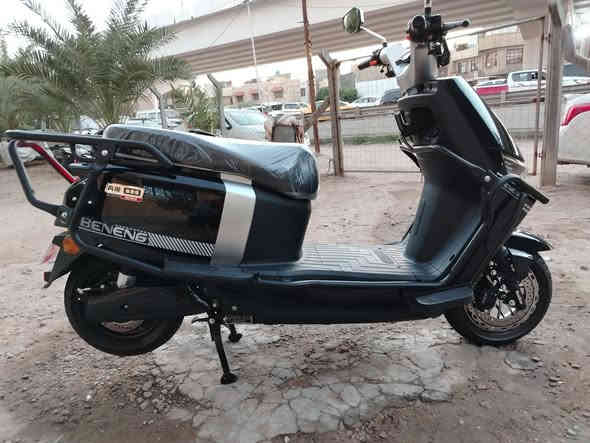 السلام عليكم دراجه شحن سكنس موديل 2025 اخر اصدار من شركة BENENG جديده لوك استخدام قليل داخل المنطقه فول مواصفات.
بطاريات كبار دبل مسطره عدد 6.
ملف 1500 واط.
تمشيك مسافه بين 60 - 70 كيلو.
اربع تحويلات سرع سرعتها 80.
اطارات جوبلس قياس 10 * 70 * 120.
مكاني بغداد كراده خارج.
السعر ٧٧٥ الف.
***********
