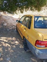 سايبة مديل 11كرستالة سيارة نصبتهة حلوة بيهة اغياسات بلداير الخلفي شواص...