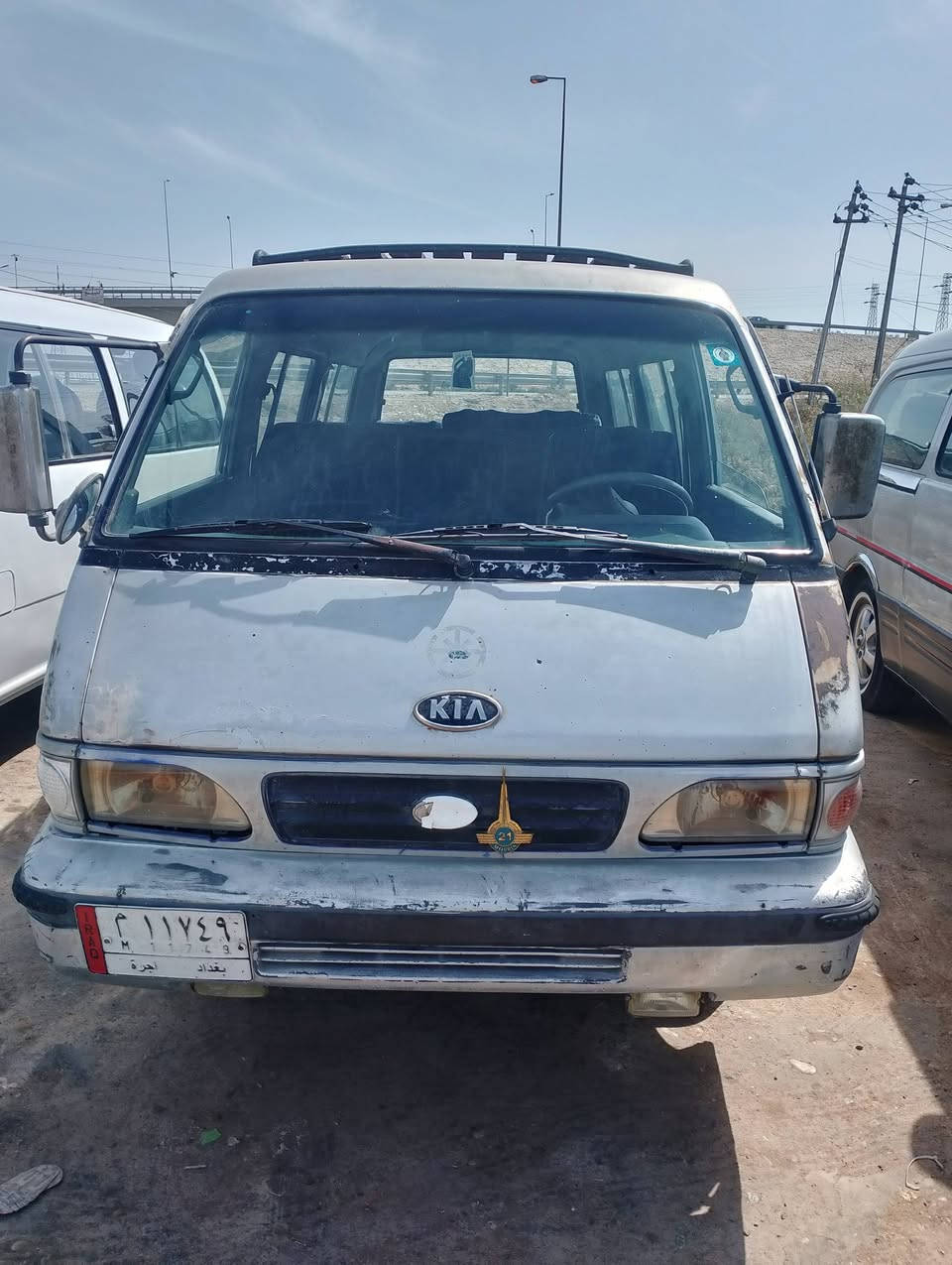السلام عليكم كيا بسه للبيع موديل 95 سياره جديده حجل جديد بوم جديد تخم تاير حداديه صدرها جديد سياره رغم بغداد مصفره هيئه وغرامات تحويل ثاني يوم مكان السياره واسط صويره رقم الهاتف 077 5151 02 65
