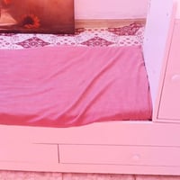 بابل • ميز خشب • جزامة