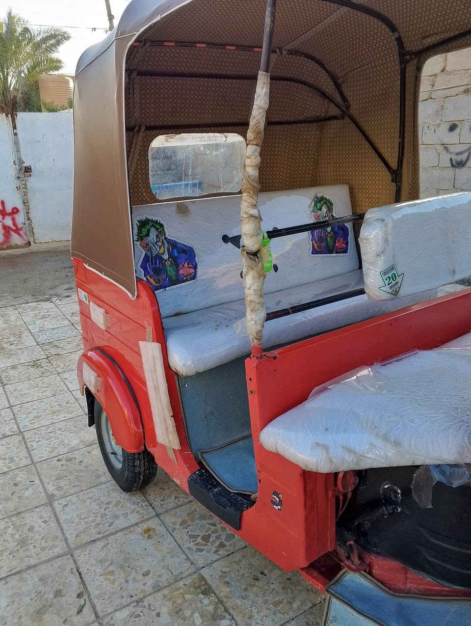 سلام عليكم تكتك البيع مديل 18مكينه عشرين اوراق المصطفى تكتك لا تنقص ولا تبخر تخم تاير دشمه سبع قطع خولي دركه سهوم تكتك خير من الله تكتك معمره ومصبوغه جماليه هاذه رقمي ***********
