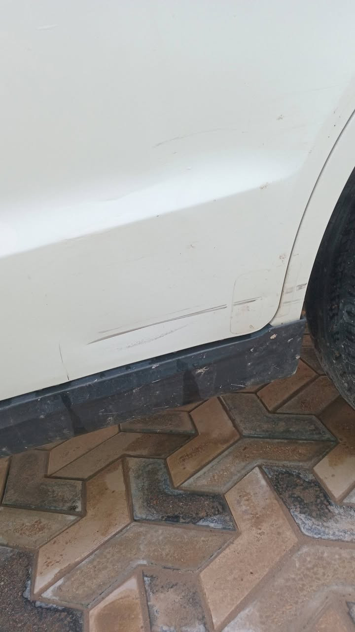 ٦سلندر وارد خليجي  بيه صبغ جاملغات الإمام اثنينهم بدون تبديل فول موصفات بصمه فتحه سقف
تخم تاير جديد 
راديتر جديد
شاشه جديده
بطاريه جديده
المحرك تجفيت جديد بي ضمان
تليصح بالجاملغ الخلفي
رقم بغداد بأسمي اداور ثاني يوم
العنوان نجف ***********
السعر١٣٥ وبي مجال
٦سلندر وارد خليجي  بيه صبغ جاملغات الإمام اثنينهم بدون تبديل فول موصفات بصمه فتحه سقف
