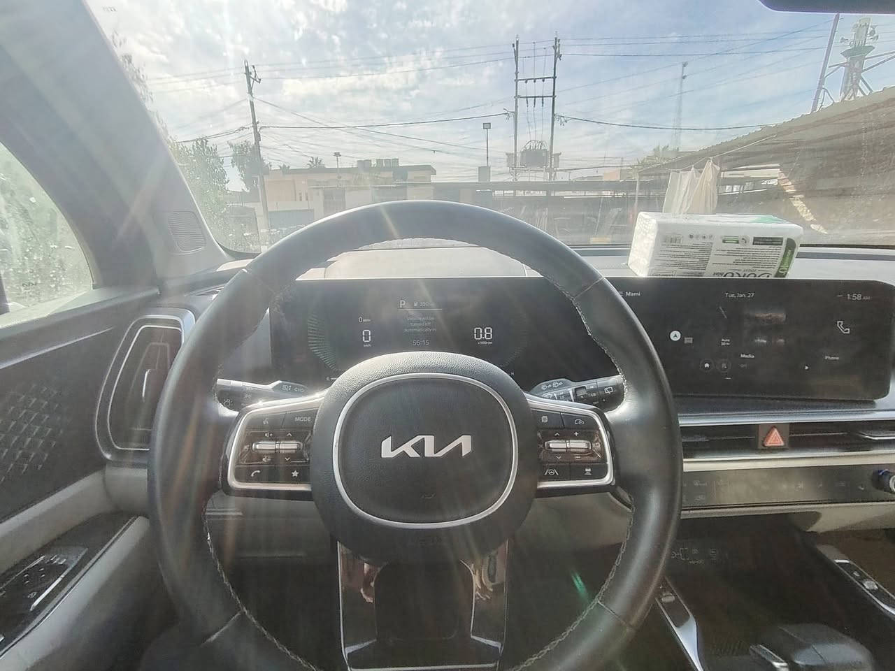 سلامو عليكم سورنتو 24 أمريكي محرك 2500 عادي  فول رقم فحص بنوراما سعر 220وبيها مجال مكاني موصل رقمي*********** متواجد عل وتساب  مبدل بيها باب وجاملغ وبوند وتكمه مصلح)(5XYRL4JC6RG271974) هاذا رقم شاصي ابيع عل صور بجم كبس شواصي شرط 
موصفات
S
رادار امامي
كشن حار تدفئه
اربع وضعيات قياده
قياده اليه
كشن كهرب
وبعد بيها موصفات
