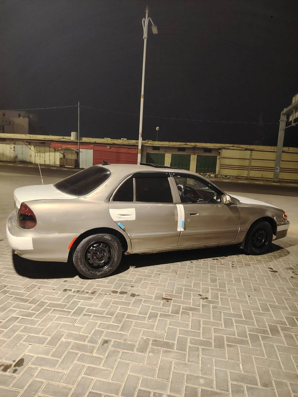 السلام عليكم #للبيع بسعرمناسب جدآ خابروبيك خير #وتدلل❤️ #سوناته موديل 2000 كير ومحرك خير من الله صدر +مشط ستيرن جدد تايرات4 جدد داخل جديد بطاين حلوه السياره بيهابدايه چلحح بدون ضربه ومعجون تدفئه نار تبريد كامل بس يحتاجله أدامه #ملاحظه السنويه نافذه تريد تحويل تريد وكاله المكان صلاح الدين تكريت للأستفسار***********
