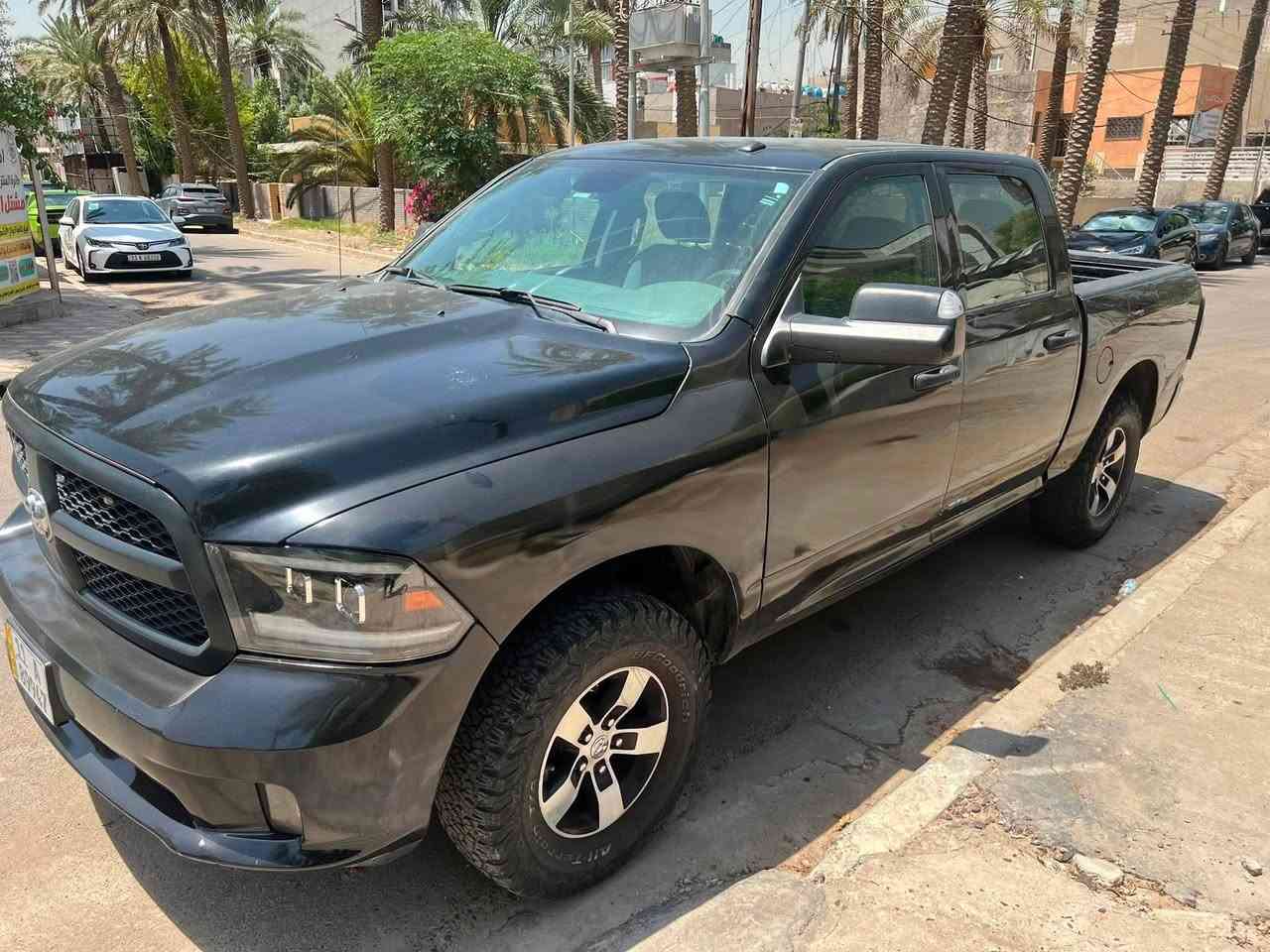 دوج رام موديل 2020 كلاسك
مواصفات باب طويل  بدي قصير
رقم بغداد شرط التحويل
ســعــر ✅ ::  الــرد تلقائي 📮
محرك 8 سلندر
صبغ 5 قطع
محرك كير مكفول

مكان السيارة: بغداد
رقم صـــاحب السيارة: *********** واتساب

عندك سيارة للبيع اعرضها على الصفحة
