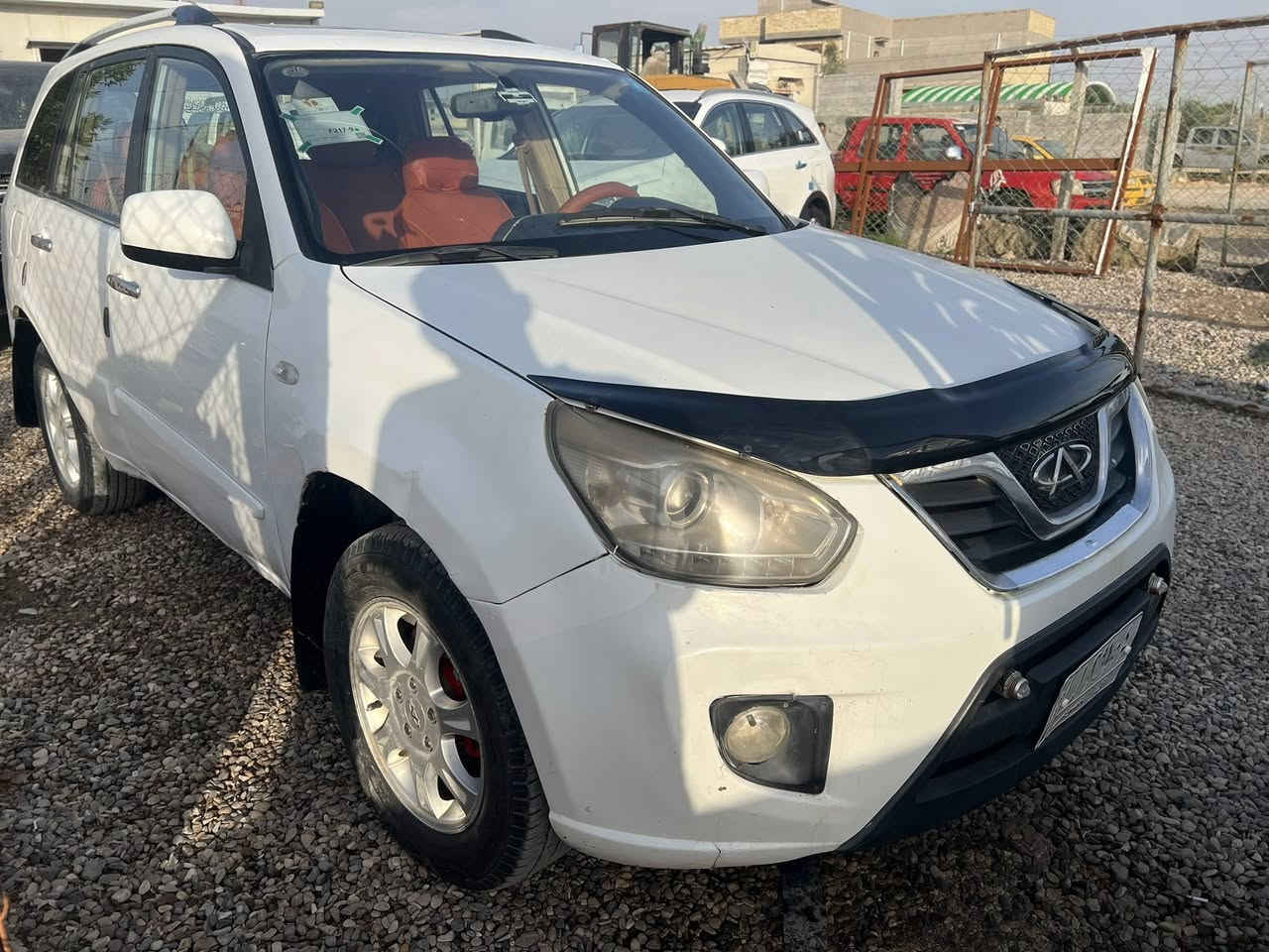 السلام عليكم تيكو موديل 2012 كفاله عامه من الضربه ولصبغ ولتبديل بيه بس خياسات ومسويهن سياره جاهزه من كلشي تبريد حداديه تخم تاير شاشا كربايات جديد سنويه ال2028 
مكاني الدوانيه قضاء عفك
السعر 45 وبيه مجال 
التصال ***********
