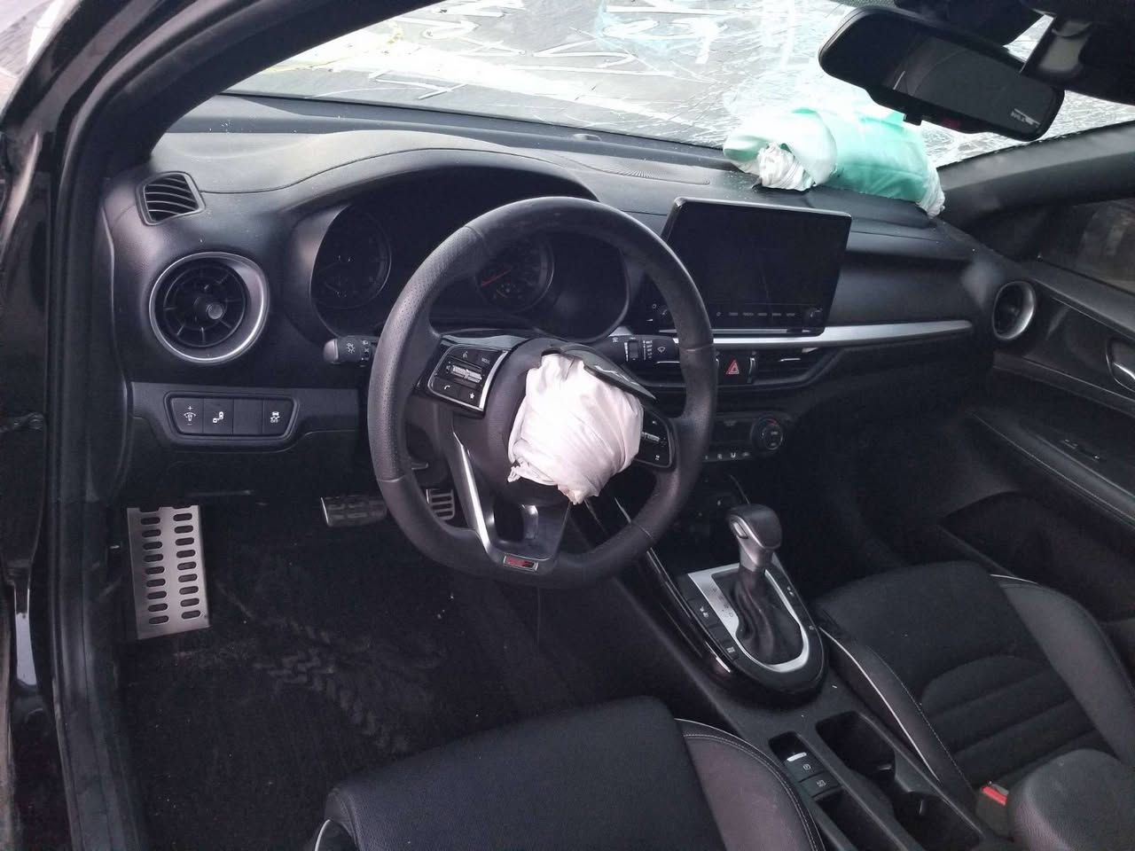 سلام عليكم🙋🏼
الي يحب يضيفني على صفحاتي مختص بيع سيارات الوارد والخليجي  و مزاد وتعقيب تصليح تجاره قطع الغيار والادوات 
📍 تيك توك: محمد ذيب لتجاره سيارات
📍 فيس بوك : محمد ذيب هوندا
📍 مكاني بغداد العامريه
📍 عنوان الشركة والمزاد بغداد المنصور 
تقاطع سيد الحليب
🚘✌🏻
 ١-نوع السياره:كيا فورتي 
٢-موديل:٢٠٢٤
٣-فئة السياره؛جي تي لاين مواصفات خاصVid
٤-حجم المحرك:2000
٥-المسافه المقطوعه;24 mi
 ٦-الضرر  السياره:مرفق نوع الضرر مع الصور
٧-موقع السياره:في الشحن الى جبل علي دبي
 ٨-رقم الوحة:فحص
٩-سعر الكلي للسياره:١٠٥$ شامل اجور النقل 
١٠-شرح اضافي للسياره : موعد وصول ٥٠ يوم من تاريخ نشر السياره 
للاستفسار مراسله الصفحة  او على واتساب
٠٧٨٠٤٣٣٥٧٦


**إذا كنت صاحب هذا الإعلان وتريد حذفه لأي سبب، رجاءا أرسل رسالة إلى الدعم الفني**