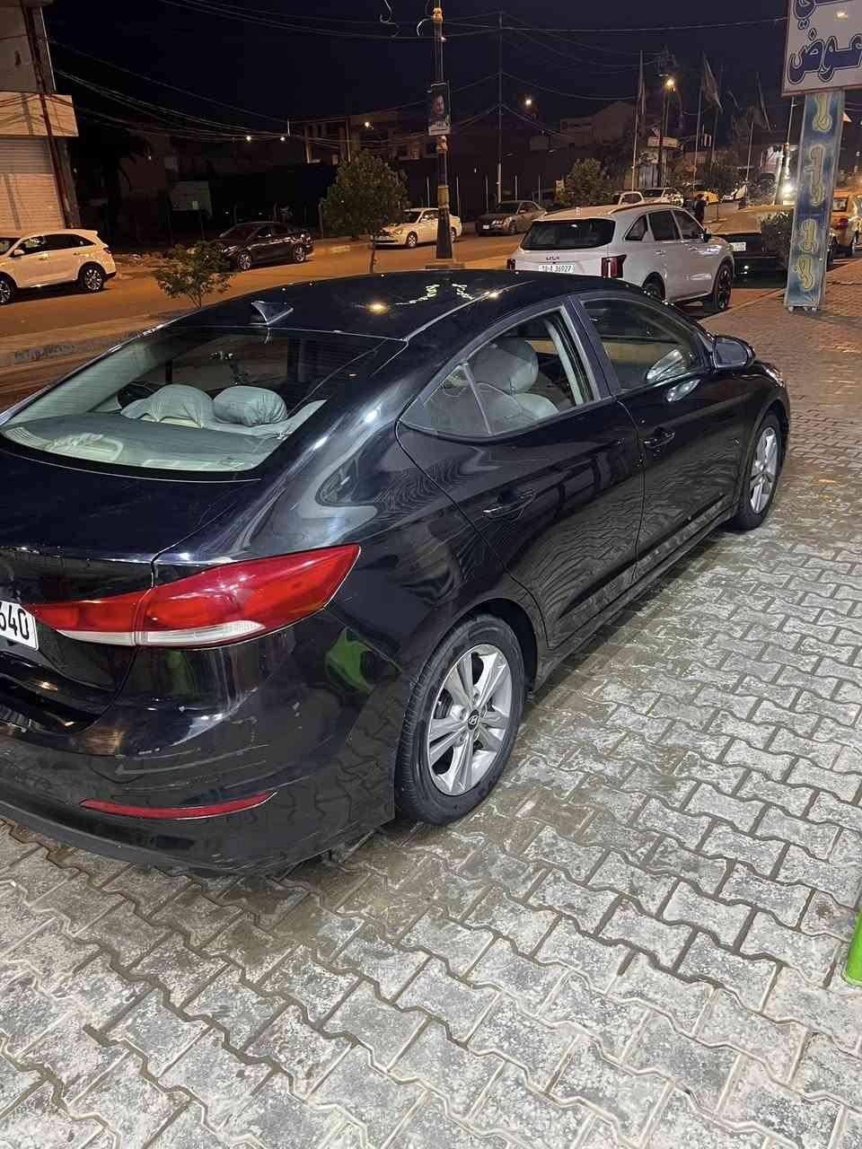 السلام عليكم ورحمة الله من رخصة الادمن 
النترا ٢٠١٧ سليمانيه امريكي صور الحادث واضحه جاملغ وبنيد وبالعراق مبدله باب السايق  ٣ قطع يعني باقي السياره ليبل واحد باسمي تحويل مباشر هزه ورقم دولي جدد وسنويه جديده لغاية سنة ٢٠٣١ منظومة تبريد جديده حداديه اماميه وخلفيه جديده تايرات جدد باتري جديد السياره برغي مناقصها باسمي تحويل مباشر شرط المداور 
السعر١١٧  العنوان /حله قرب غرفة التجاره ☎️هـ  ***********
