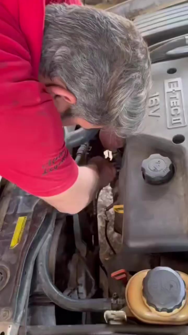 خدمات أحمد المرشدي للتبريد السيارات لموسم الصيف لسنه 2026 م *********** السماوه حي الصناعي
