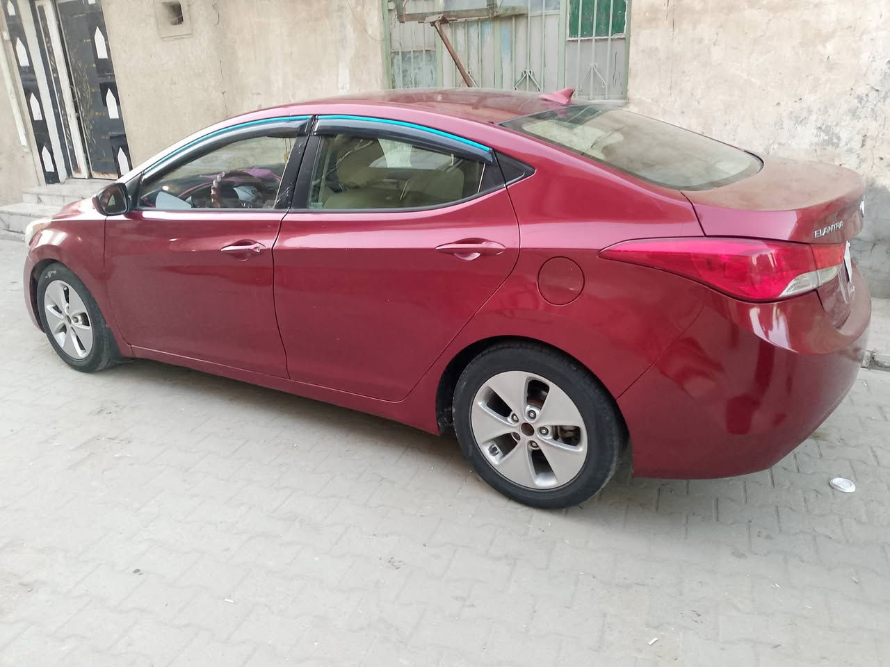 سلام عليكم النتره مريكي ١٣مكينه رقم مثني مكانه بسماوه سياره جاهزه ***********
