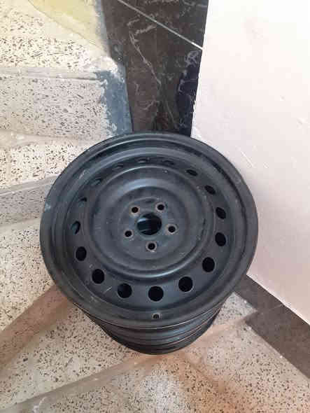 تخم ويالة كورلا للبيع نظافتهن ٨٠ بالميه حجم ١٦ للبيع السعر ٦٥ الف وبيهن مجال
***********
