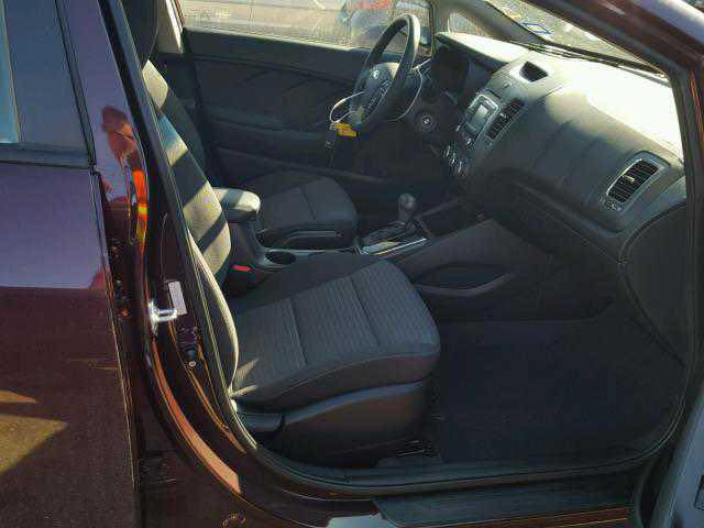 سلام عليكم كيا فورتي ٢٠١٧وارد امريكي حادث جاملق وبنيد شوية مرجع نفسة بدون دواخل بدون ايرباك دوشمة جديدة السعر/١٢٠وبيهة مجال 
مكان بغداد تقاطع 
***********
