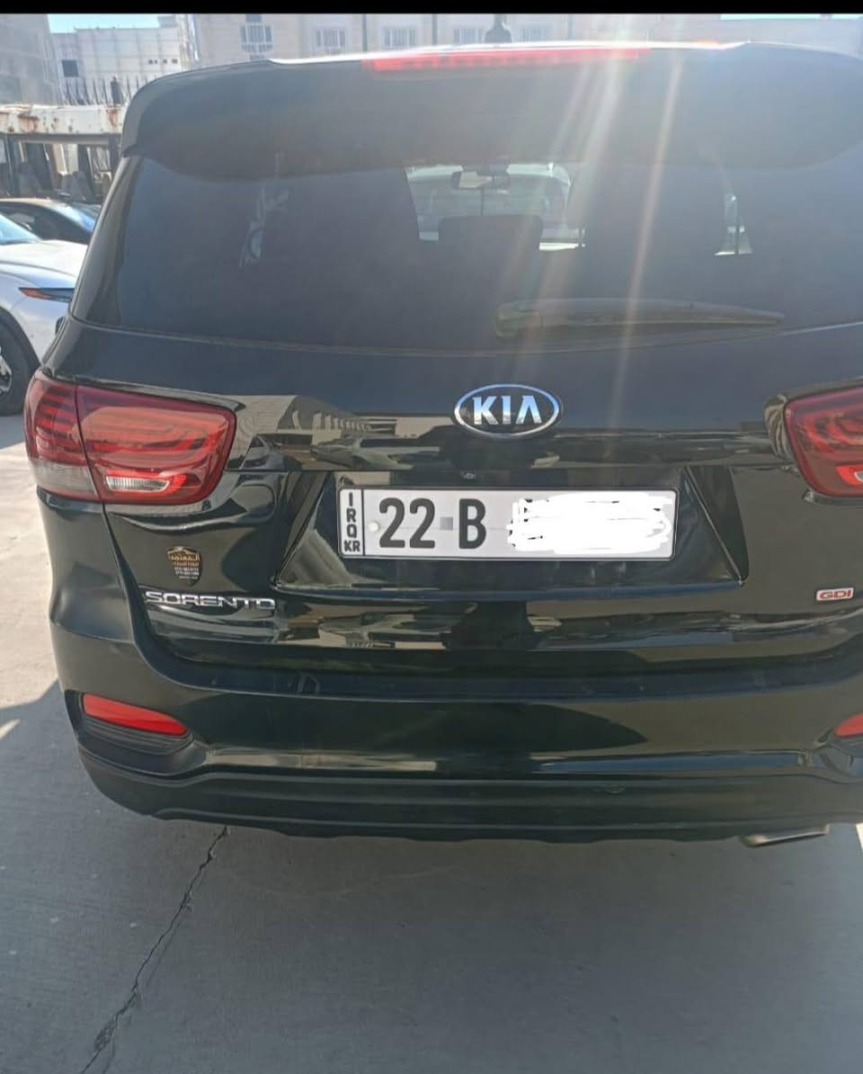 سيارة سورنتو 2019 سبعه راكب اي نقص مابيه الضرر فقط باب سائق شبر صبغ الشعر 175 وبيه مجال ***********
