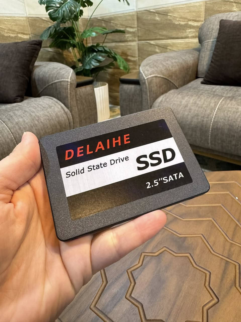 السلام عليكم
هارد SSD حجم 4 تيرا جديد ما مستخدم
قيم وبالعافية🌹


**إذا كنت صاحب هذا الإعلان وتريد حذفه لأي سبب، رجاءا أرسل رسالة إلى الدعم الفني**