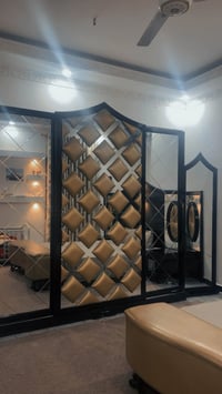 غرفه اخشاب • للبيع