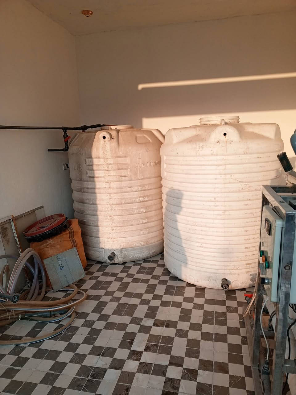 منضومه ماء ارو للبيع للأستفتسار الاتصال على هذا الرقم 078 476 99272
