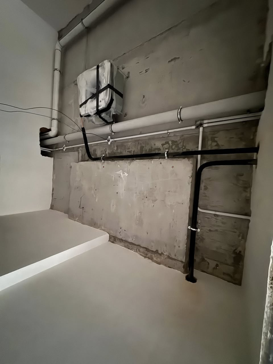 قسم المشاريع :
 
الموقع : بغداد
النظام  : Mini Vrf
اسم المشروع : مجمع شركة سند المستقبل 

بالتعاون مع شركة ( الثقة الدولية) تنفيذ مشروع ( بناية سند المستقبل A5 )في محافظة بغداد بأجهزة تبريد نوع  (AUX VRF) 

اختيارك لنظام التبريد المركزي VRF سيضمن لك  نجاحك في تحقيق بناية اجمل وبشكل متحضر فلا يغير بشكل البناية الخارجي

📱للاستفسار :***********
📍او زورو موقعنا في بغداد حي الجامعة نفق الشرطة 
#HVAC
#VRF
#VRV
#انضمةالتبريدالمركزي
