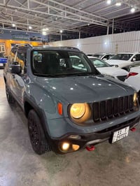 جيب 2018 رينكيد حادث بنيد وباب مصبوغ ايرباك برده فقط بدون دواخل مكفوله...